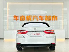 Toyota Camry 2.0G Luxury - ფოტო 6