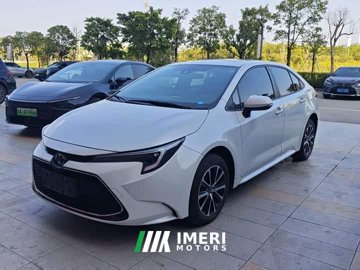 Toyota Corolla 1.8L CVT Luxury