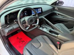 Hyundai Elantra 1.5L CVT Luxury - ფოტო 4