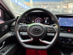 Hyundai Elantra 1.5L CVT Luxury - ფოტო 9