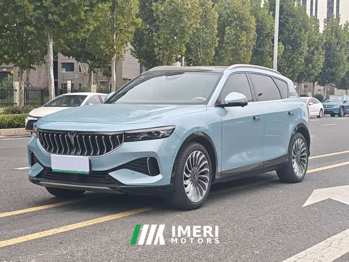 Voyah Lantu FREE Four-Wheel Drive Standard Extended Range Exclusive Luxury Package - автомобиль из Китая
