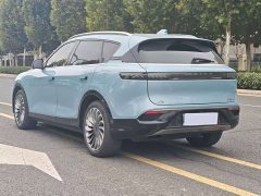 Voyah Lantu FREE Four-Wheel Drive Standard Extended Range Exclusive Luxury Package - фото 7