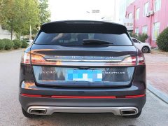Lincoln Explorer 2.0T AWD Premium - ფოტო 5