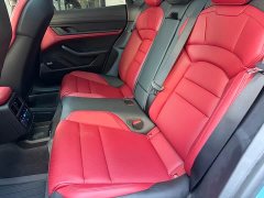 Porsche Taycan - ფოტო 12