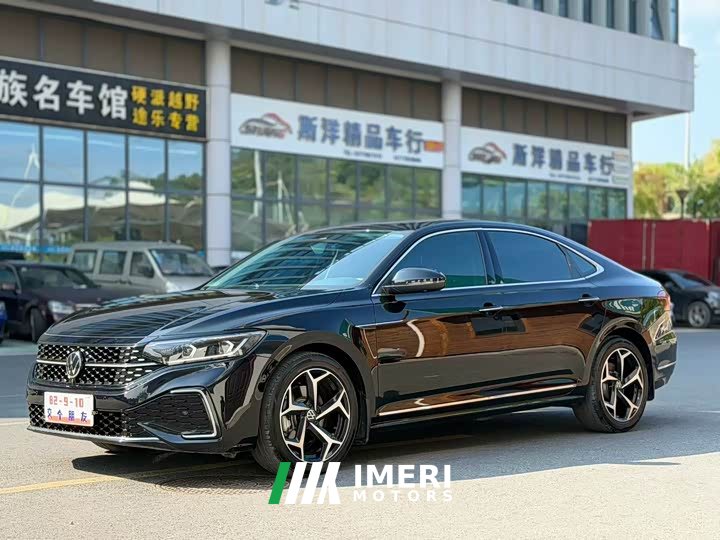 Volkswagen Passat 380TSI Starry Sky Dragon Prestige Edition