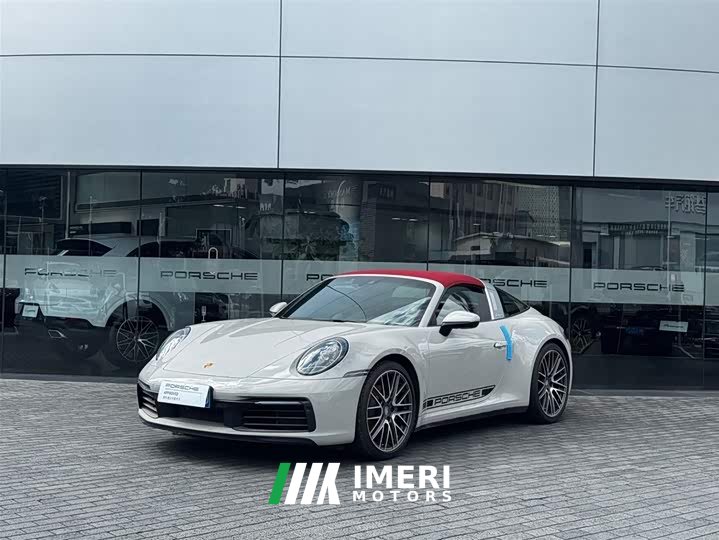 Porsche 911 Targa 4 3.0T