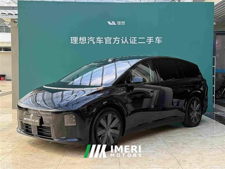 Li Auto i8 Standard Edition