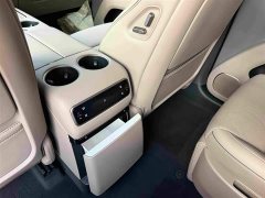 Li Auto i8 Standard Edition - ფოტო 7