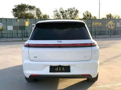 Li Auto L8 Ultra Smart Refresh Edition - ფოტო 2
