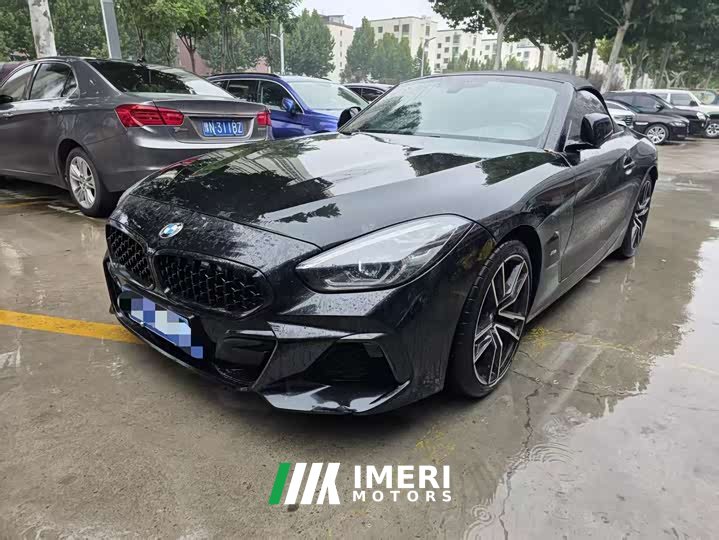 BMW Z4 sDrive 25i M Sport Package - ავტომობილი ჩინეთიდან