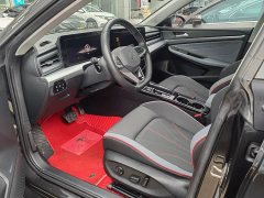 Volkswagen Lingdu L 280TSI DSG Dazzling Red Edition - photo 7