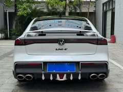 Changan UNI-V 1.5T Sport Edition - ფოტო 11