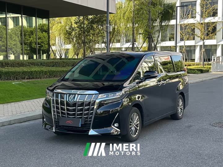 Toyota Alphard Hybrid 2.5L Premium Edition