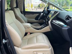Toyota Alphard Hybrid 2.5L Premium Edition - ფოტო 12