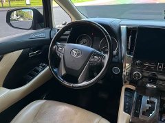 Toyota Alphard Hybrid 2.5L Premium Edition - ფოტო 17