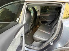 Tesla Model Y Long Range All-Wheel Drive - ფოტო 8