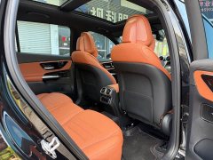 Mercedes-Benz GLC 260 L 4MATIC Classic Edition - фото 7