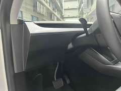 Tesla Model Y Rear-Wheel Drive - ფოტო 16