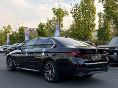 BMW 5 Series Facelift 525Li M Sport Package - ფოტო 15