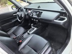 Honda Fit 1.5L CVT Trendy Sunroof Edition - фото 4