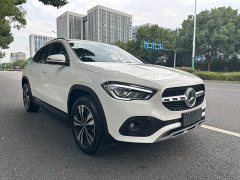 Mercedes-Benz GLA 200 - ფოტო 3