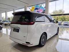 Denza D9 DM-i 970 AWD Flagship - ფოტო 5