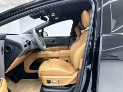 Li Auto i8 Standard Edition - photo 4