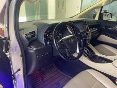 Toyota Alphard Twin-Engine 2.5L Premium Edition - ფოტო 6