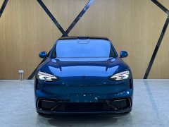 AITO M6 Pure Electric Max Long Range - ფოტო 2
