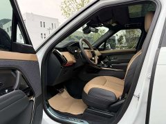 Land Rover Range Rover Sport 400PS Dynamic SE - ფოტო 4