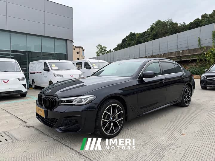 BMW 5 Series Facelift 530Li Luxury M Sport Package - ავტომობილი ჩინეთიდან