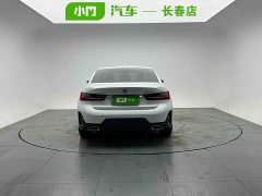 BMW 3 Series 320Li M Sport Package - ფოტო 4