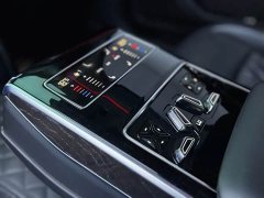Audi A8 A8L 50 TFSI quattro Comfort Heritage Edition - фото 10