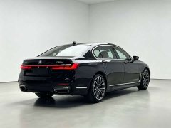BMW 7 Series 740Li Premier M Sport Package - ფოტო 12