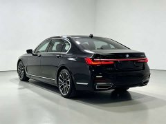 BMW 7 Series 740Li Premier M Sport Package - ფოტო 13