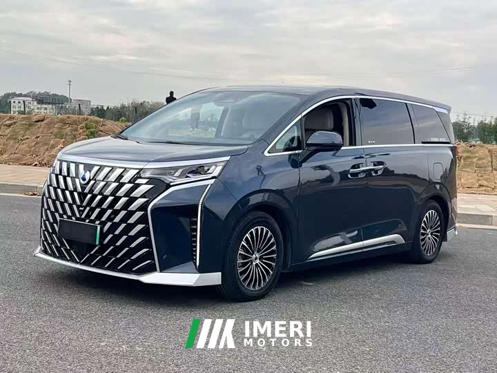Denza D9 DM-i 970 AWD Flagship - ავტომობილი ჩინეთიდან