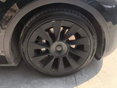Tesla Model Y Standard Range RWD - фото 6