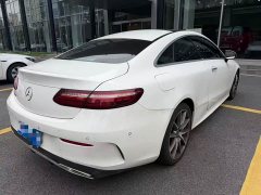 Mercedes-Benz E-Class (Imported) E 260 Coupe - photo 2