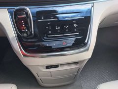 Buick GL8 Land Business Class 652T Luxury - photo 9