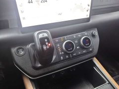 Land Rover Defender 110 3.0T P400 X-DYNAMIC HSE - ფოტო 13
