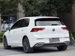 Volkswagen Golf 280TSI DSG 30th Anniversary Edition - photo 10