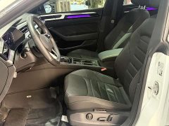 Volkswagen CC 380TSI Eye-Catching Edition - photo 11