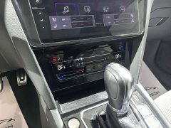 Volkswagen Magotan 2 Million Units Commemorative Edition 330TSI DSG Luxury - ფოტო 9