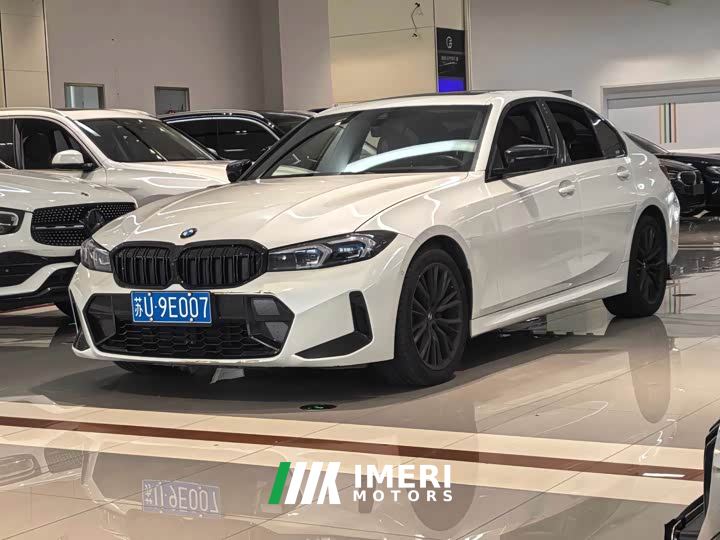 BMW 3 Series 330i M Sport Night Edition Package
