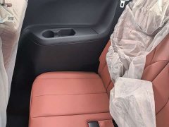 Changan CS75 PRO 1.5T DCT Comfort 7-Seater - ფოტო 11
