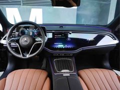 Mercedes-Benz E-Class Facelift E 300 L Luxury - ფოტო 18