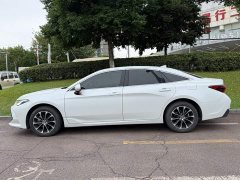 Toyota Avalon 2.0L Premium Edition - ფოტო 3