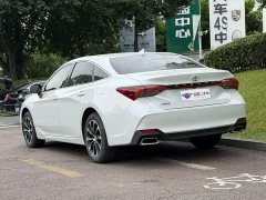 Toyota Avalon 2.0L Premium Edition - ფოტო 4