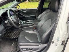 Toyota Avalon 2.0L Premium Edition - ფოტო 8