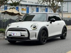 BMW MINI 1.5T COOPER Artist - ფოტო 1